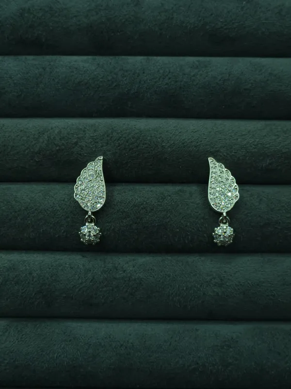 Gold_Seraph_Wing_Drop_Earrings_For_Women