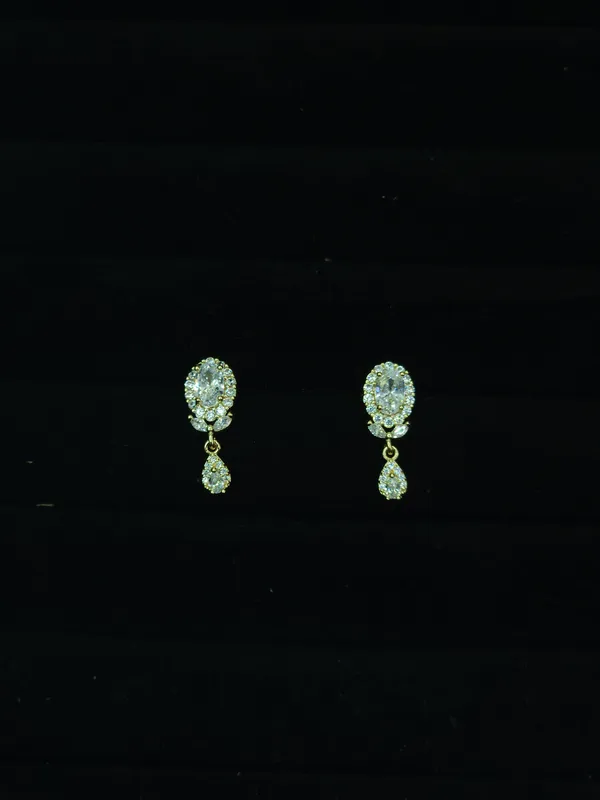 Gold_Lumina_Pear_Drop_Studs_For_Women