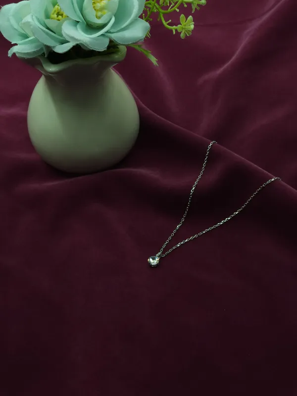 Silver_Astra_Crystal_Solitaire_Necklace_For_Women