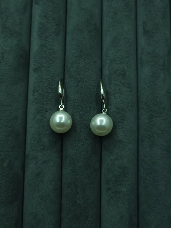 Silver_Heart_Pearl_Fusion_Studs_For_Women