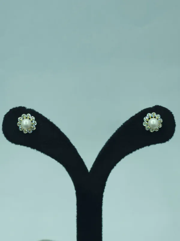 Gold_Iris_Pearl_Swirls_For_Women