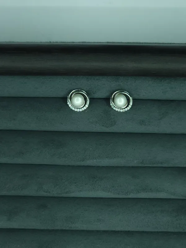 Silver_Elara_Halo_Pearl_Studs_For_Women