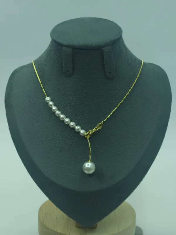 Gold_Aurelia_Pearl_Cascade_Necklace_For_Women