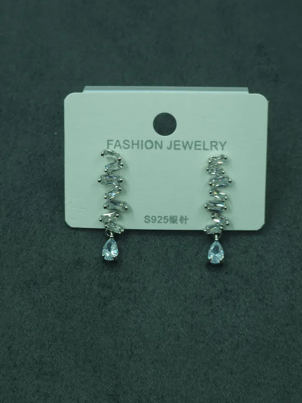 Silver_Cascade_Zigzag_Linear_Drop_Earrings_For_Women