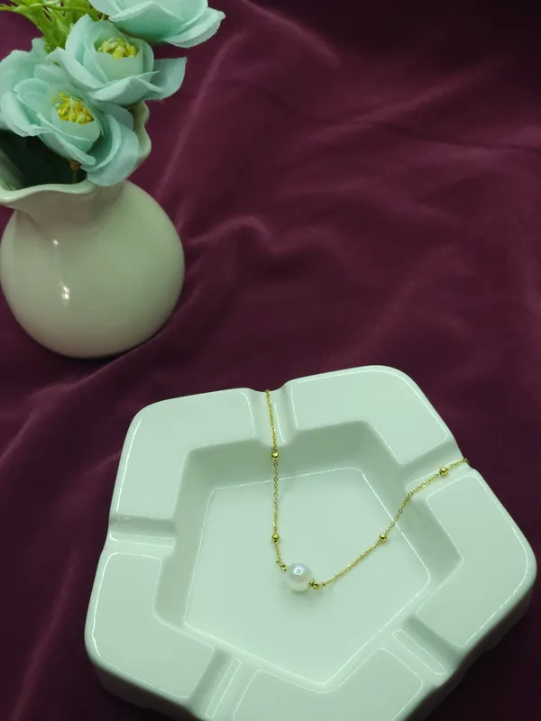 Gold_Aurora_Pearl_Pendant_Necklace_For_Women