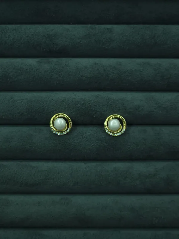 Gold_Elara_Halo_Pearl_Studs_For_Women
