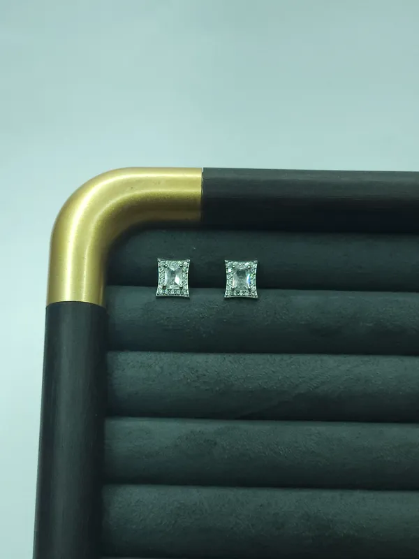 Silver_Aurelle_Prism_Studs_For_Women