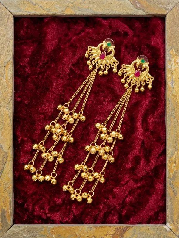 Gold_Alloy_Jhumka_Earrings_For_Women