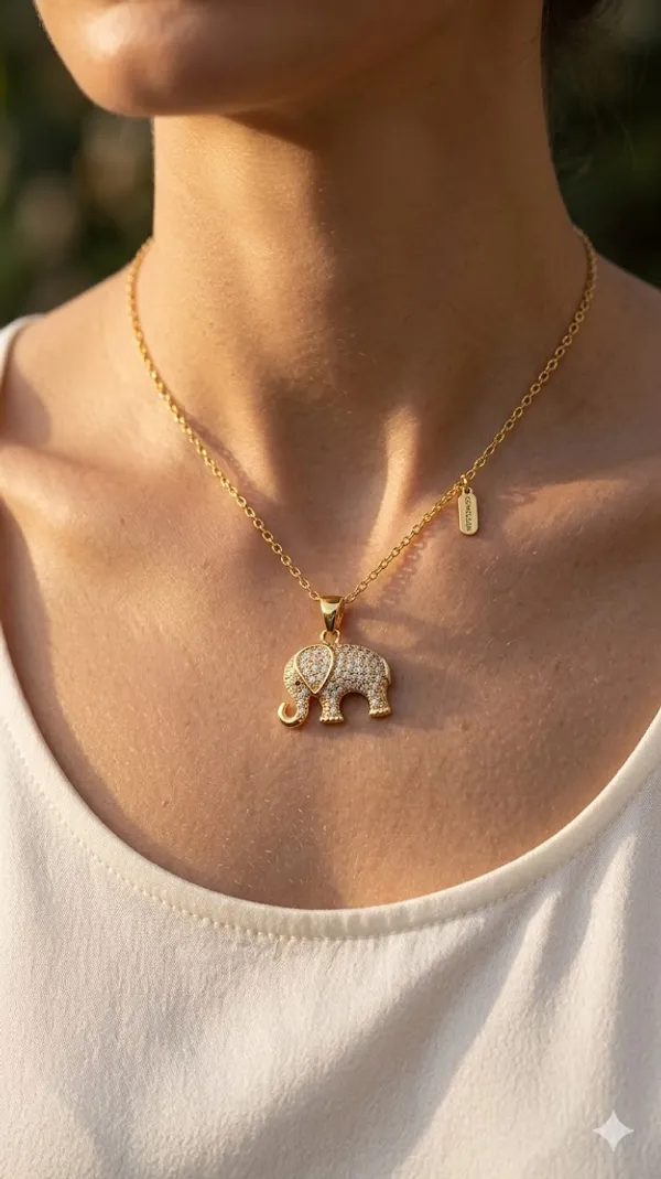 Gold_Stainless_Steel_Pendant_Necklace_For_Women