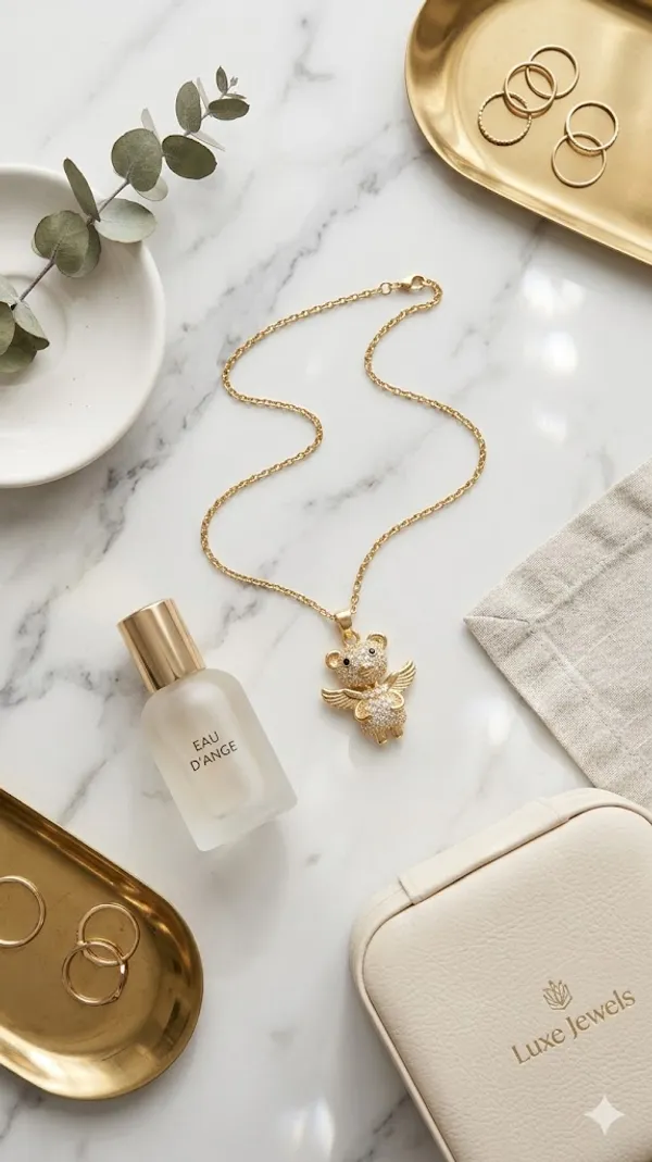 Gold_Stainless_Steel_Pendant_Necklace_For_Women