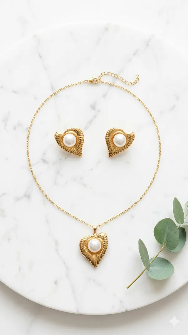 Gold_Stainless_Steel_Pendant_Necklace_Set_For_Women