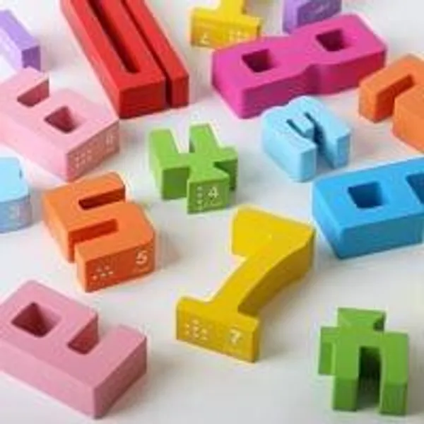 Colorful_Wooden_Number_Building_Blocks_Early_Learning_Math_Toy