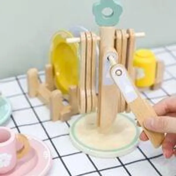 Wooden_Tableware_Set_Pretend_Play