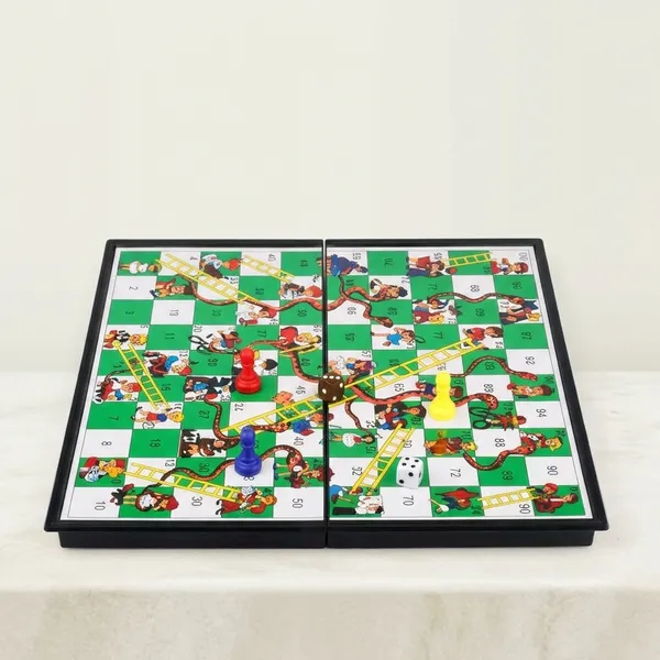 Snakes_And_Ladders