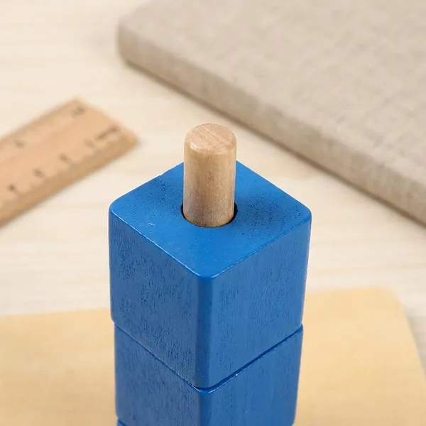 Shapes_Montessori_Board