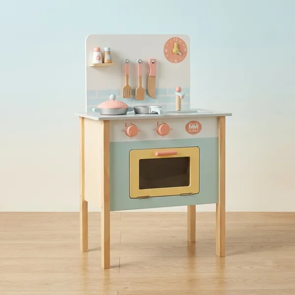 Wooden_Colorful_Kitchen