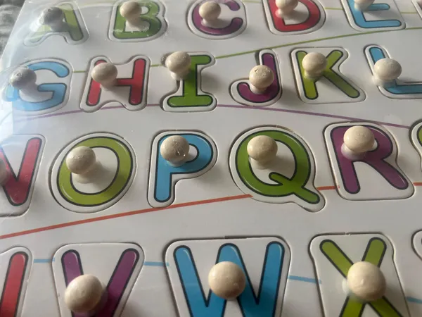 Alphabet_Board_Knob_Puzzle_