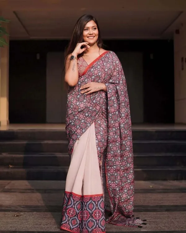 Cream_Linen_Cotton_Saree_For_Women