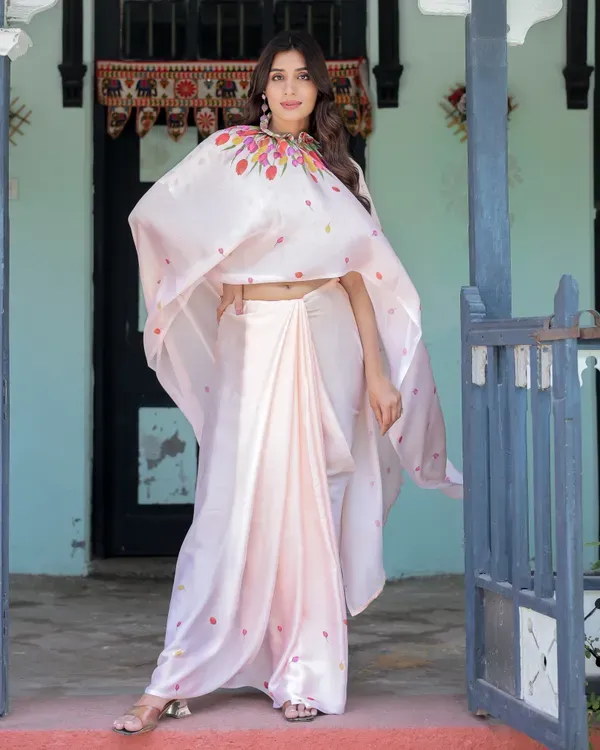 Peach_Pink_Satin_Georgette_Saree_For_Women