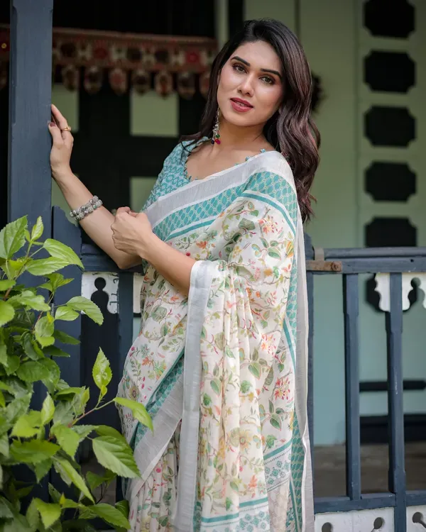 Ivory_And_Teal_Linen_Saree_For_Women