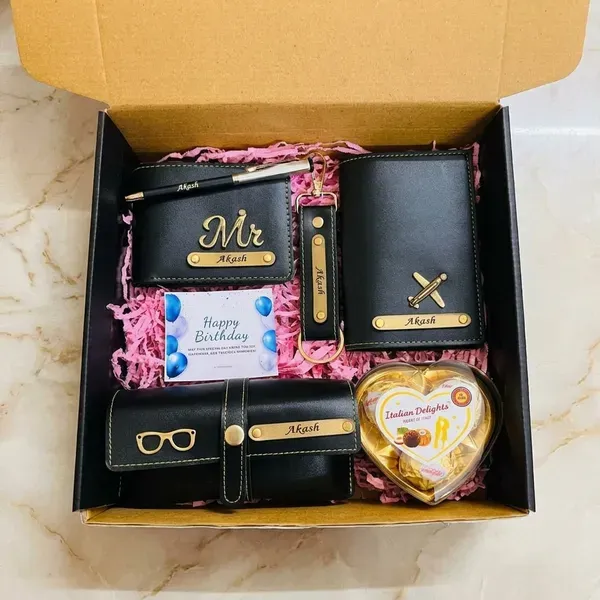Customized_Gift_Hamper_for_Boyfriend,_Husband_&_Father_|_Leather_Combo_Set