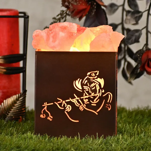 Zenn_Aura_Hare_Krishna_Himalayan_Rock_Salt_Wooden_Basket_Lamp_|_Faith_&_Joy_(Metal_4"_x_4.5")
