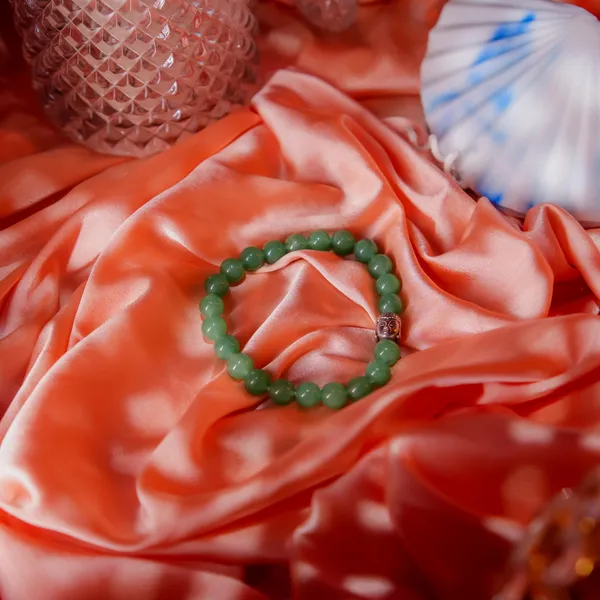 Zenn_Aura_Green_Aventurine_Bracelet_|_Luck_&_Prosperity_(8_MM_Buddha_Charm)