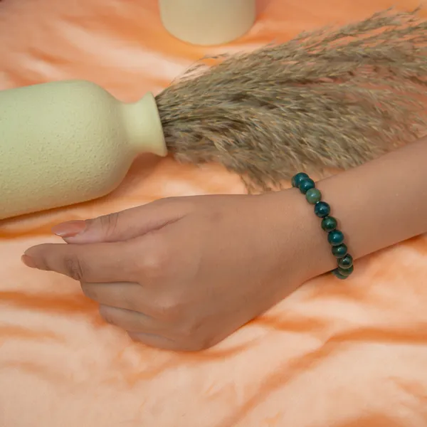 Zenn_Aura_Moss_Agate_Bracelet_|_Growth_&_Stability_(8_MM)