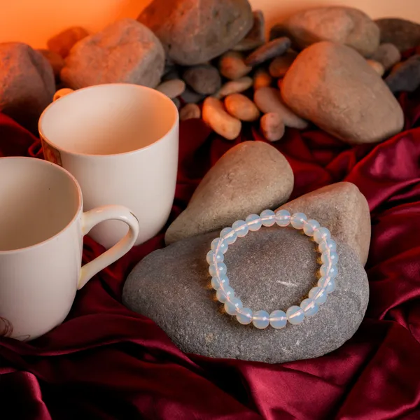 Zenn_Aura_Opalite_Bracelet_|_Joy_&_Positivity_(8_MM)