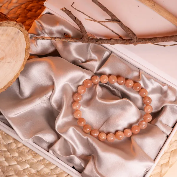 Zenn_Aura_Sunstone_Bracelet_|_Radiance_&_Vitality_(Premium_8_MM)
