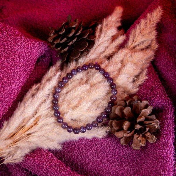 Zenn_Aura_Amethyst_Bracelet_|_Spiritual_Calm_&_Inner_Wisdom_(8_MM)