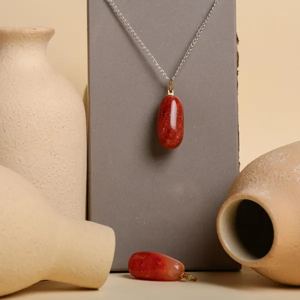 Zenn_Aura_Carnelian_Drop_Shape_Pendant_|_Drop_of_Motivation