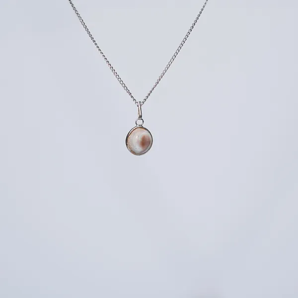 Zenn_Aura_Gomati_Chakra_Pendant_|_Wheel_of_Fortune
