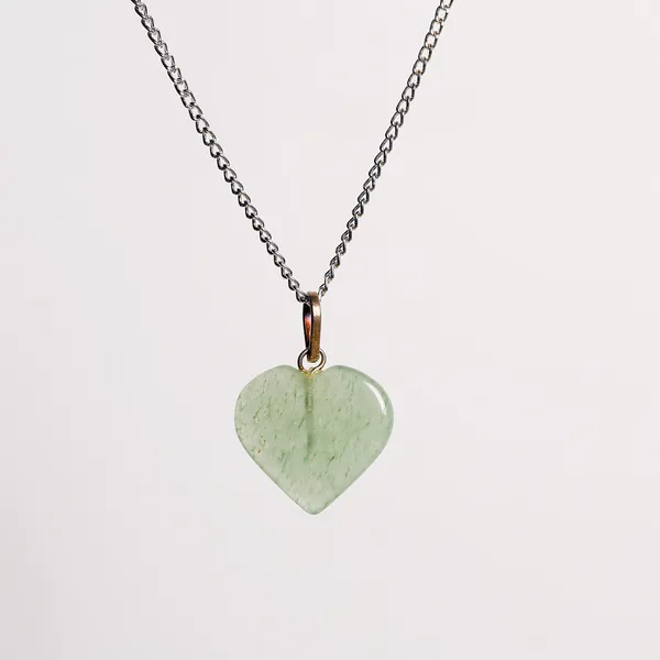 Zenn_Aura_Green_Aventurine_Heart_Pendant_|_Heart_of_Opportunity_(Large)