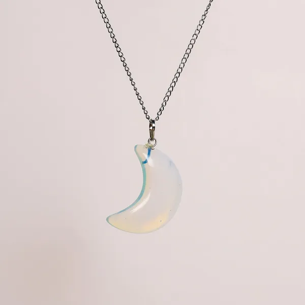 Zenn_Aura_Opalite_Moon_Pendant_|_Lunar_Light_Energy