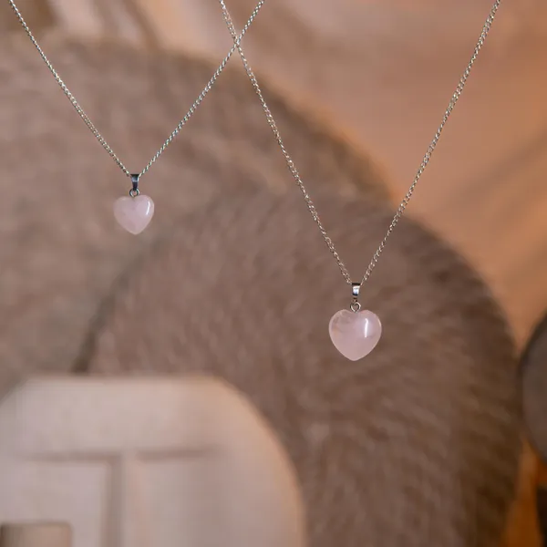 Zenn_Aura_Rose_Quartz_Heart_Pendant_|_Heart_of_Love