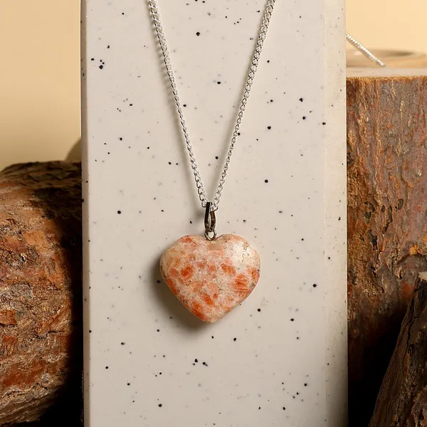 Zenn_Aura_Sunstone_Heart_Pendant_|_Heart_of_Joy