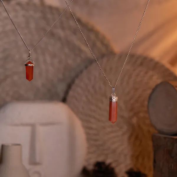 Zenn_Aura_Carnelian_Pencil_Pendant_|_Creative_Focus_Point_(Small)
