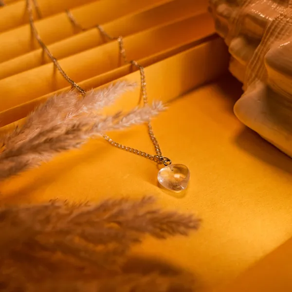 Zenn_Aura_Clear_Quartz_Heart_Pendant_|_Heart_of_Clarity_(Small)