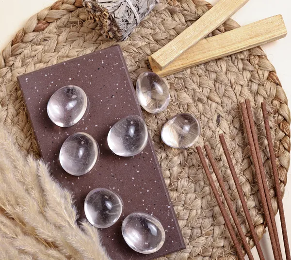 Zenn_Aura_Clear_Quartz_Tumble_|_Master_Healer_&_Amplifier_(Pack_of_9)