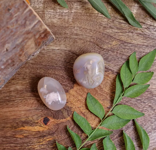 Zenn_Aura_Flower_Agate_Tumble_|_Growth_&_Transformation_(Pack_of_9)