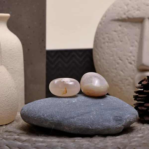 Zenn_Aura_Flower_Agate_Tumble_|_Growth_&_Transformation_(Pack_of_9)