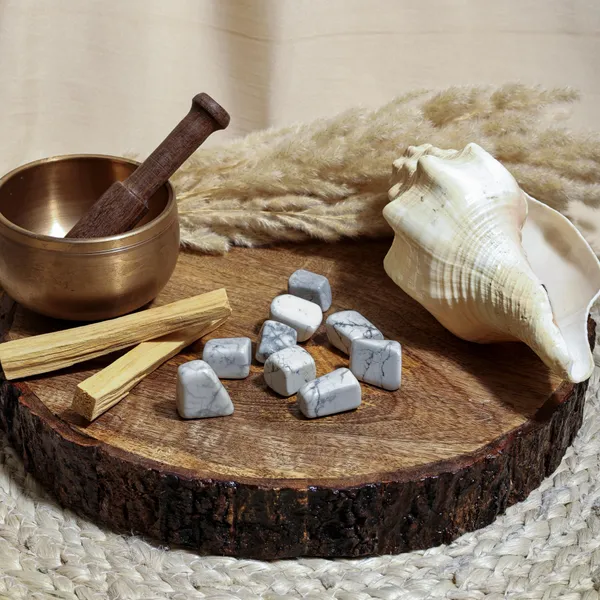 Zenn_Aura_Howlite_Tumble_|_Peace_&_Awareness_(Pack_of_9)