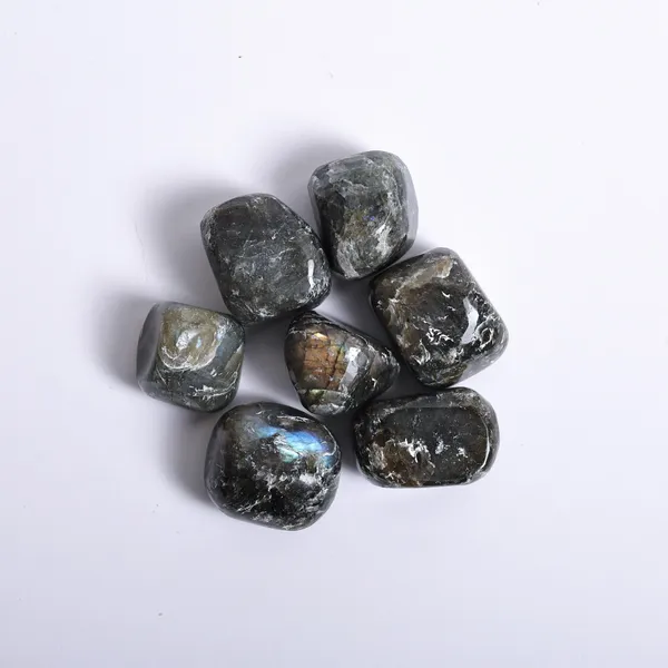 Zenn_Aura_Labradorite_Tumble_|_Intuition_&_Protection_(Pack_of_9)