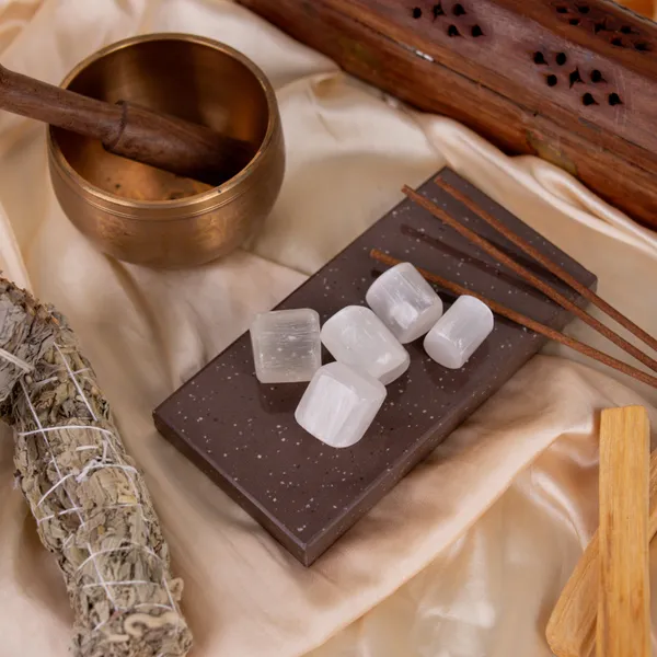 Zenn_Aura_Selenite_Tumble_|_Purity_&_Spiritual_Clarity_(Pack_of_9)
