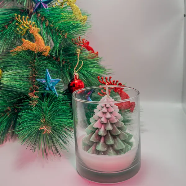 Zenn_Aura_Snow-Kissed_Pine_Jar_Candle