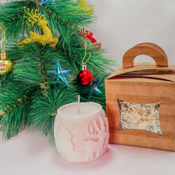 Zenn_Aura_Nordic_Reindeer_Glow_Candle
