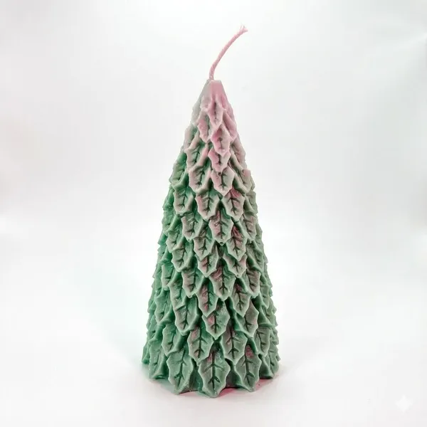 Zenn_Aura_Everleaf_Alpine_Christmas_Tree_Candle