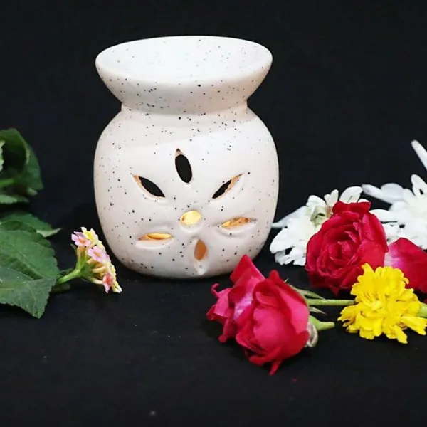 Zenn_Aura_Floral_Pot_Ceramic_Candle_Diffuser_|_Beauty_&_Calm