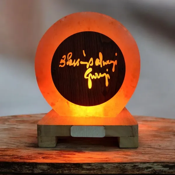 Zenn_Aura_Guruji_Himalayan_Rock_Salt_3D_Tile_Lamp_|_Blessings_&_Guidance